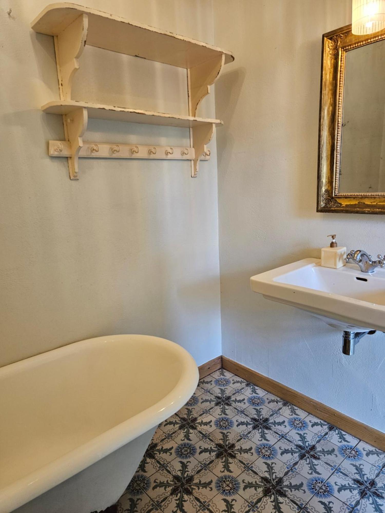 Logeerderij Tussen Koe & Kroonluchter Diessen Esterno foto